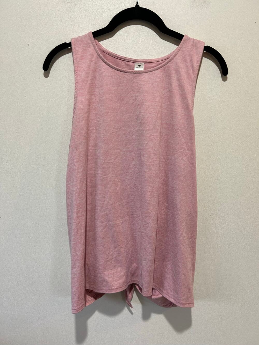 Yogalicious athletic top pink size L open back tank yoga athleisure